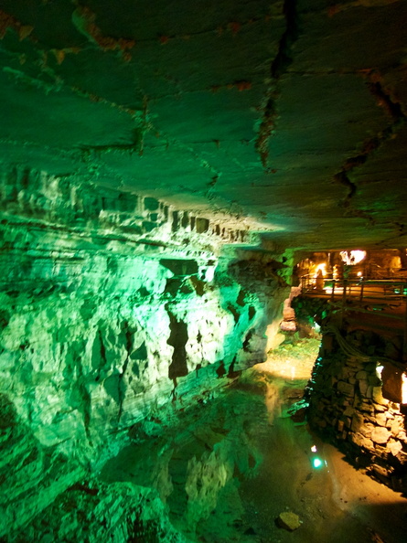 Howe Caverns IMG_6853 (1).jpg
